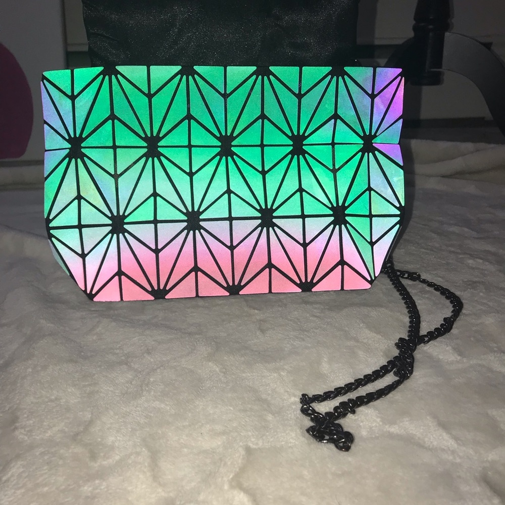 Glow up clutch!!
